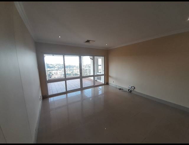 2 BEDROOM APARTMENT TO LET IN LA LUCIA
